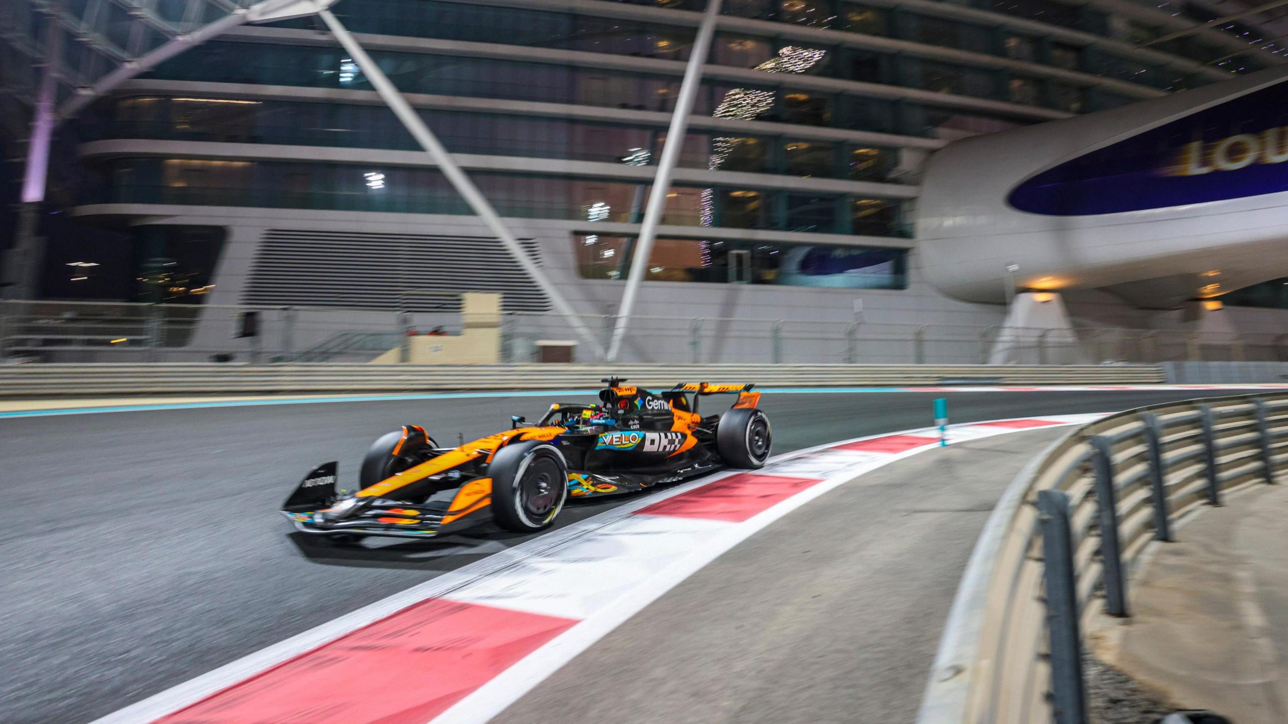 F1赛季将在欧洲结束,如果战争持续,斯特法诺·多梅尼卡利表示